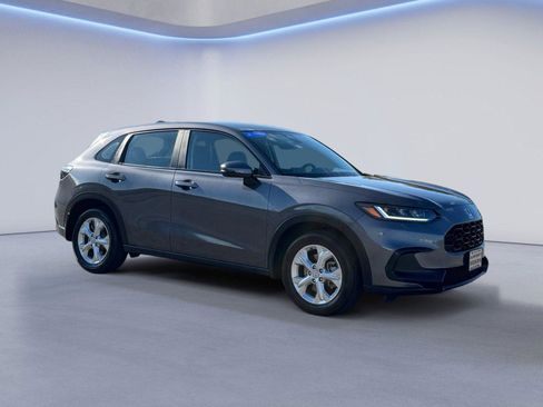 Certified 2025 Honda HR-V LX image 1