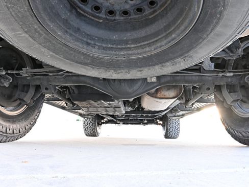 Used 2000 Toyota 4Runner SR5 AWD/4WD image 46