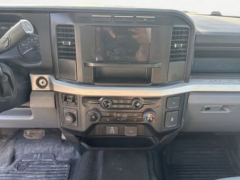 Used 2024 Ford F250 XL w/ XL Chrome Package AWD/4WD image 11
