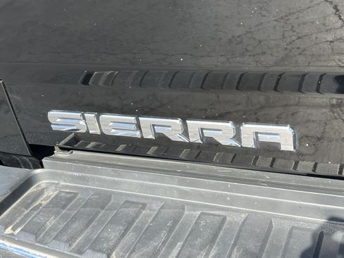 Used 2015 GMC Sierra 3500 SLT AWD/4WD image 9