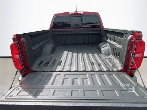 Used 2020 Chevrolet Colorado Z71 AWD/4WD image 23