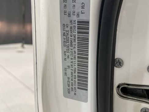 Used 2020 Jeep Compass Trailhawk image 33