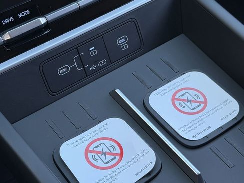 New 2026 Hyundai Santa Fe SE image 18