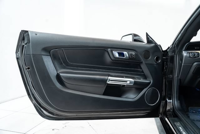 Used 2018 Ford Mustang GT Premium w/ Equipment Group 401A RWD image 16