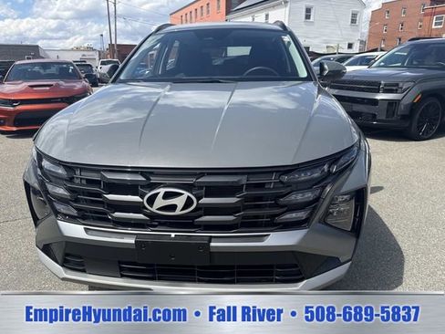 Used 2025 Hyundai Tucson SEL AWD/4WD image 11