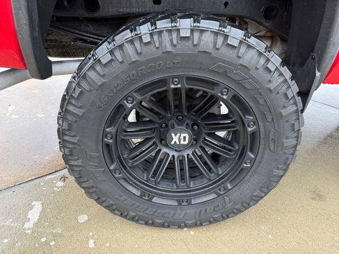 Used 2017 GMC Sierra 1500 SLT image 11