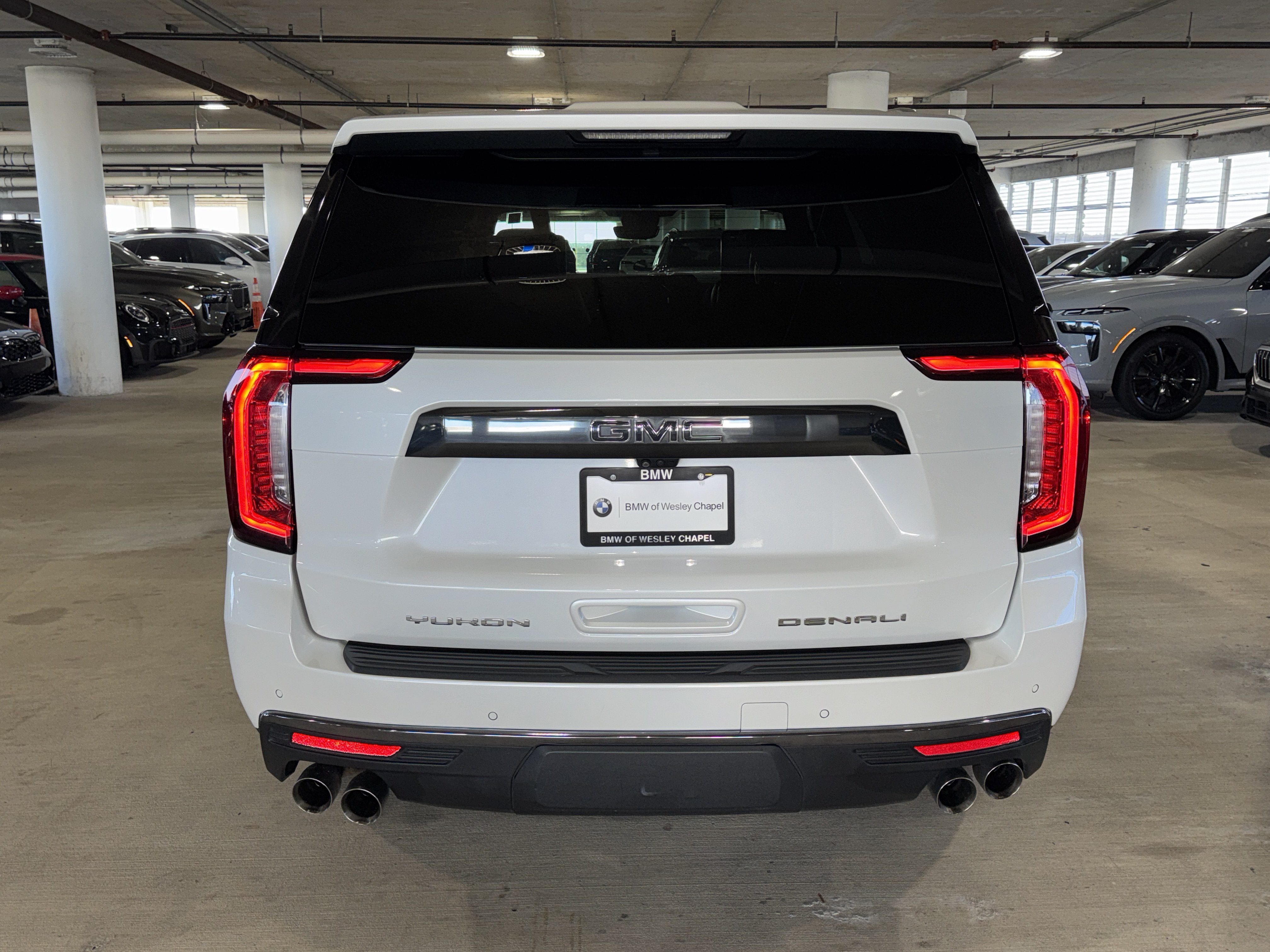 Used 2024 GMC Yukon Denali Ultimate AWD/4WD image 7
