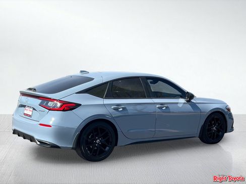 Used 2024 Honda Civic Sport image 5