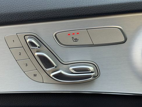 Used 2021 Mercedes-Benz C 300 Sedan w/ Premium Package image 17