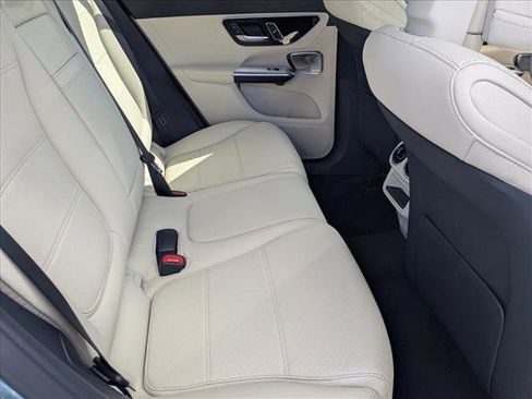 New 2026 Mercedes-Benz GLC 300 image 16