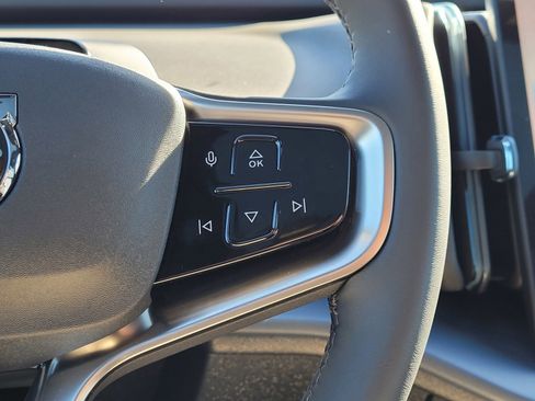 New 2026 Volvo EX30 Cross Country Ultra image 15