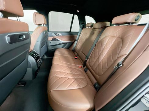 New 2026 BMW X5 xDrive50e w/ M Sport Package image 23