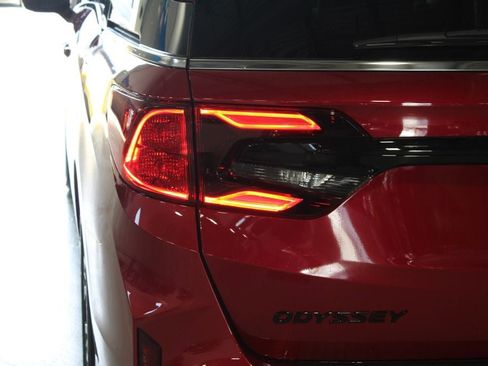 New 2026 Honda Odyssey Sport-L image 10