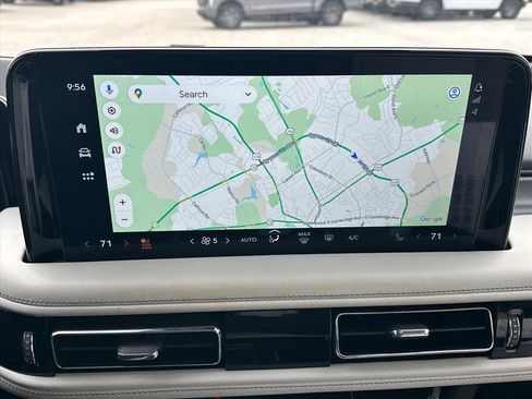 Used 2025 Lincoln Aviator AWD w/ Jet Appearance Package image 22