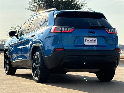 Used 2021 Jeep Cherokee Latitude Plus image 6