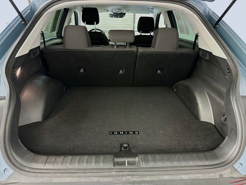 Used 2023 Hyundai Ioniq 5 SE image 30