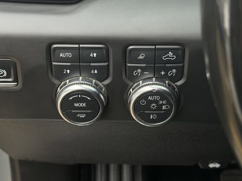 Used 2024 GMC Sierra 2500 AT4 w/ AT4 Preferred Package image 21