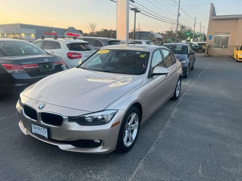 Used 2015 BMW 320i xDrive Sedan image 2