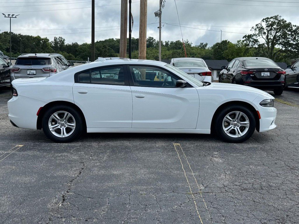 Used 2023 Dodge Charger SXT RWD image 2