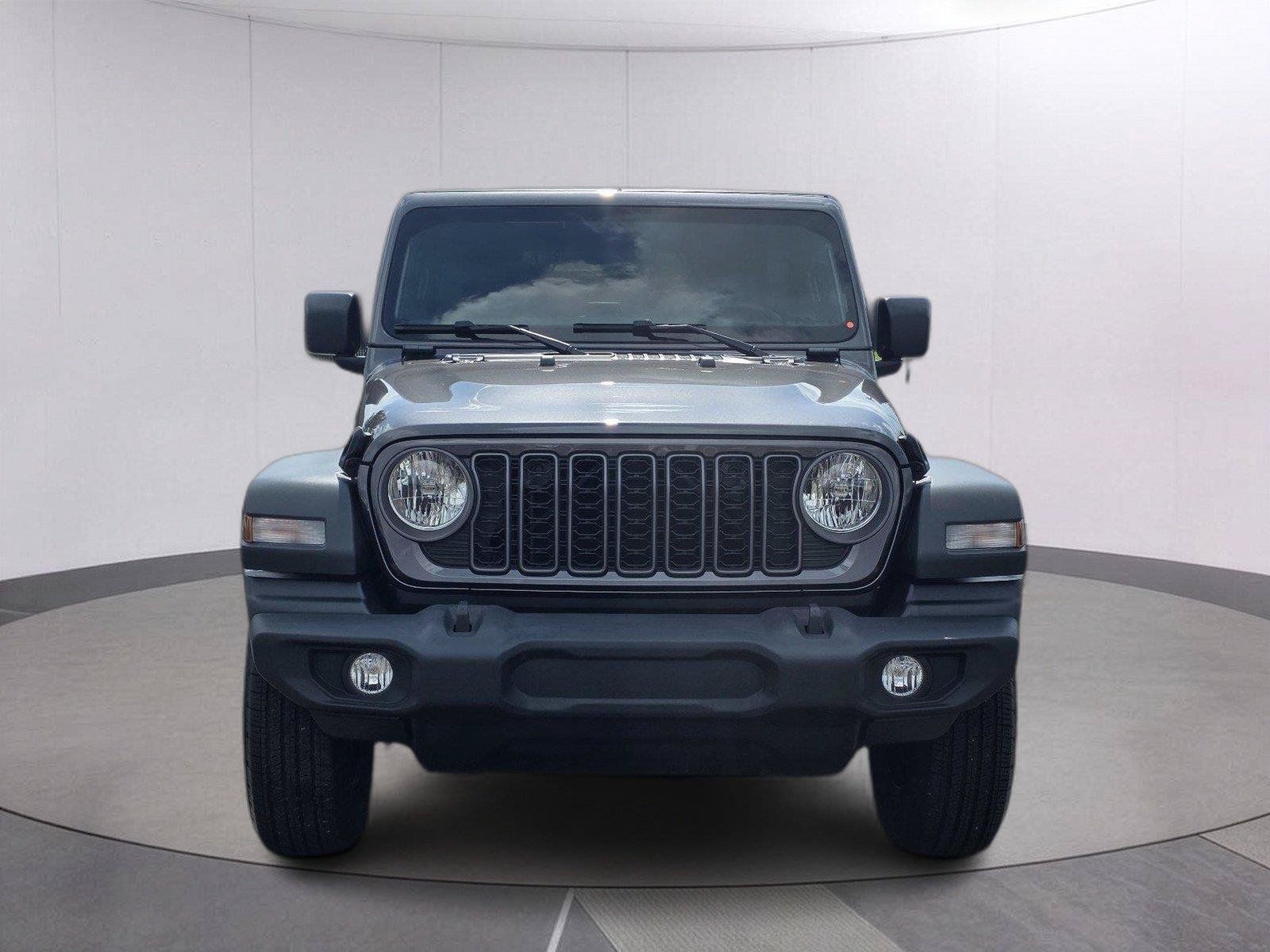 Used 2026 Jeep Wrangler Unlimited Sport AWD/4WD image 2
