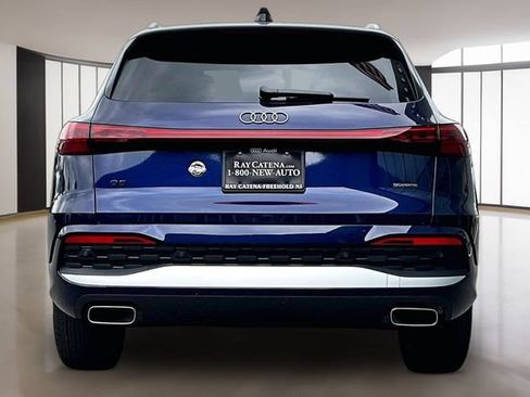 Used 2025 Audi Q5 Premium w/ Convenience Package AWD/4WD image 6