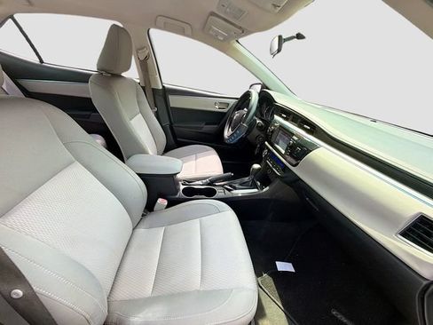 Used 2014 Toyota Corolla LE FWD image 13