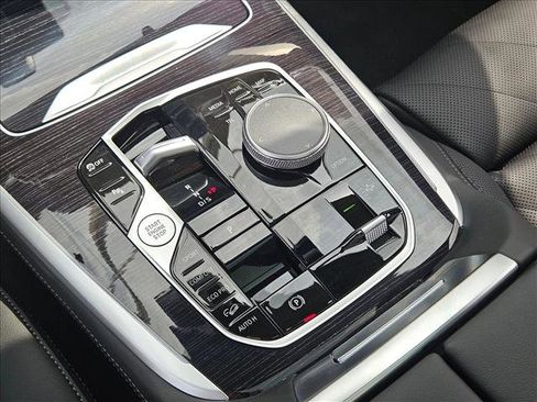 New 2026 BMW X7 xDrive40i w/ M Sport Package image 11