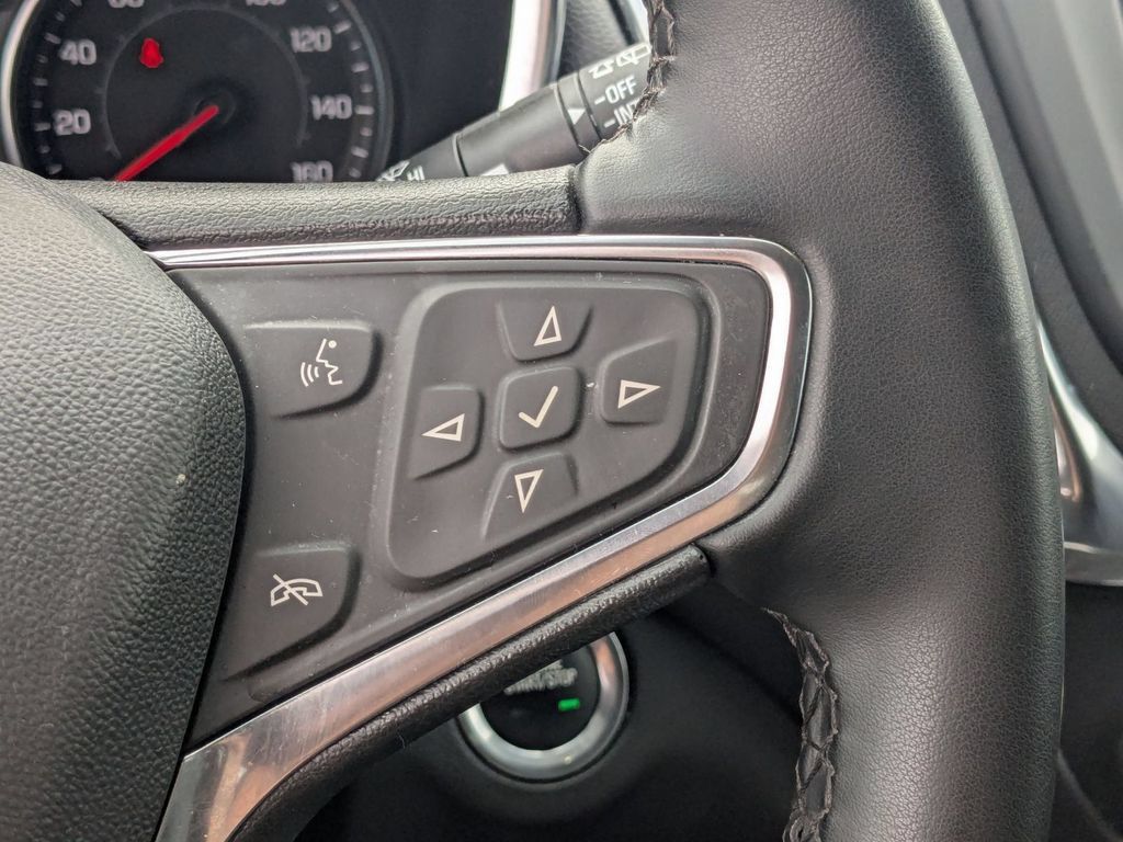 Used 2024 Chevrolet Equinox LT AWD/4WD image 19