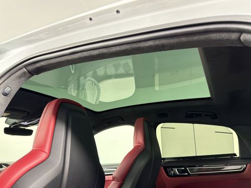 Used 2023 Porsche Cayenne Turbo image 19