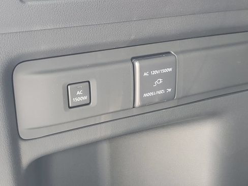 New 2026 MAZDA CX-90 Plug-In Hybrid w/Premium Sport AWD/4WD image 9