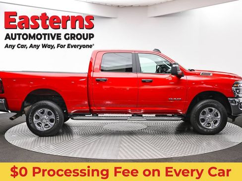 Used 2026 RAM 2500 Big Horn AWD/4WD image 4
