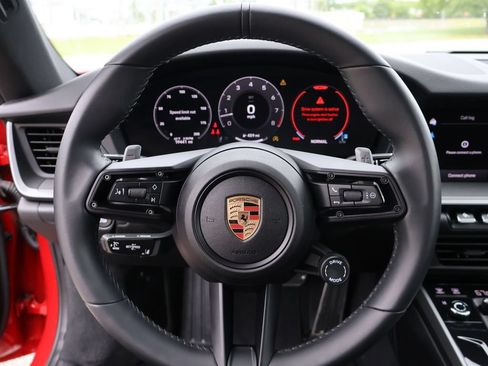Certified 2025 Porsche 911 Carrera RWD image 22