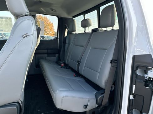 New 2026 Ford F450 XL w/ XL Chrome Package image 33