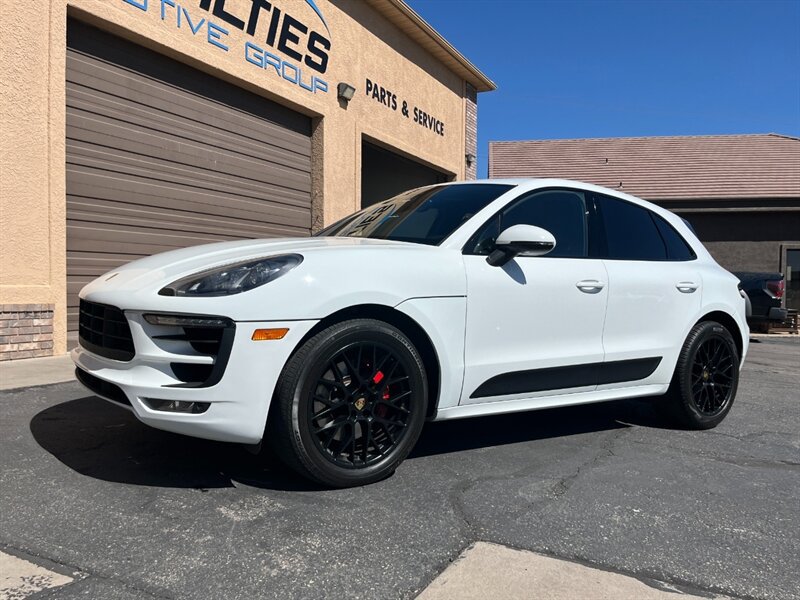 Used 2017 Porsche Macan GTS AWD/4WD image 8