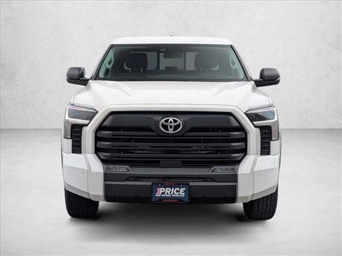 Used 2022 Toyota Tundra SR5 image 2