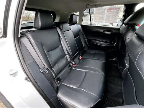 Used 2025 Toyota Corolla Cross XLE w/ Convenience Package image 26