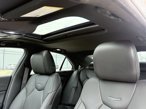 Used 2025 Cadillac CT4 Premium Luxury image 27