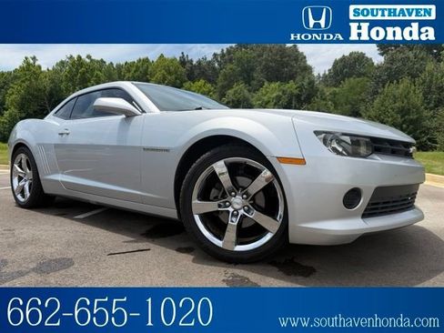 Used 2015 Chevrolet Camaro LS RWD image 1