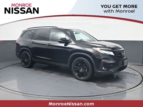 Used 2020 Honda Pilot Black Edition image 1