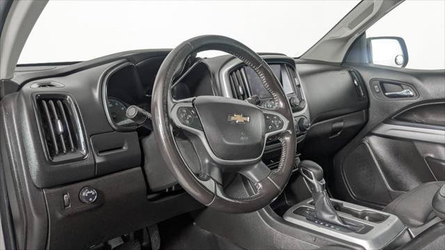 Used 2022 Chevrolet Colorado LT w/ Fleet Safety Package RWD image 17