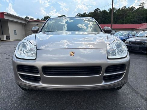 Used 2005 Porsche Cayenne S AWD/4WD image 2
