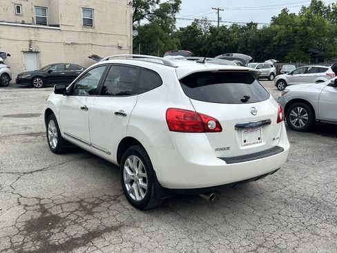 Used 2013 Nissan Rogue SL AWD/4WD image 10