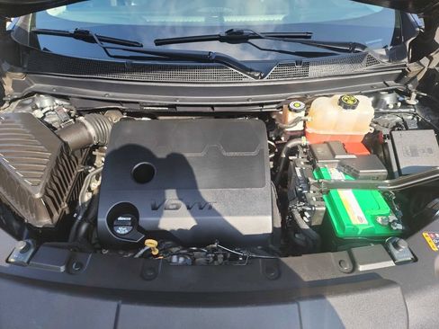 Used 2019 Chevrolet Traverse LT image 43