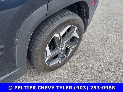 Used 2023 Hyundai Tucson Limited AWD/4WD image 5