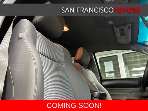 Used 2014 Toyota Tacoma PreRunner image 19