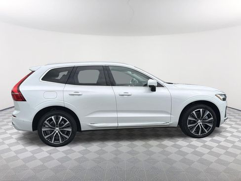 Used 2022 Volvo XC60 T8 Inscription Expression w/ Advanced Package AWD/4WD image 7