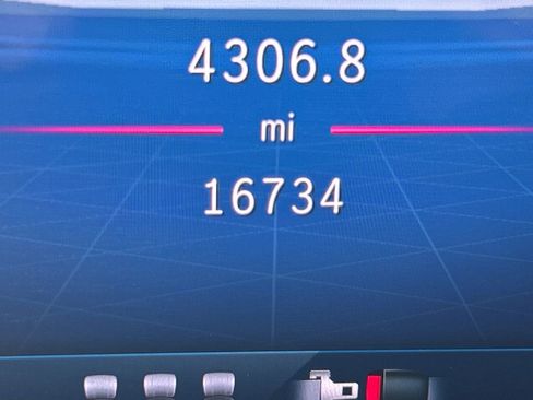 Used 2025 Mercedes-Benz C 36 AMG S image 9