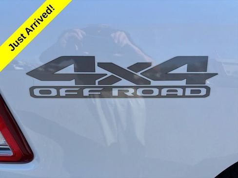 Used 2019 RAM 1500 Big Horn AWD/4WD image 15