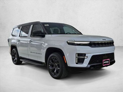 New 2026 Jeep Grand Wagoneer 4WD image 7