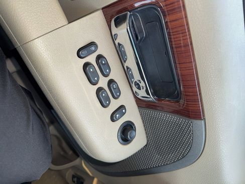 Used 2005 Ford F150 image 14